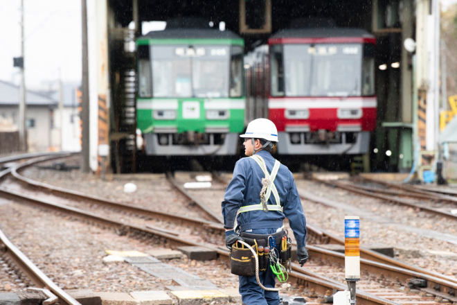 車両検修場の見学と業務内容説明